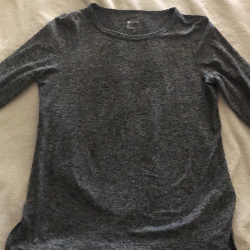 Like new Zella active top